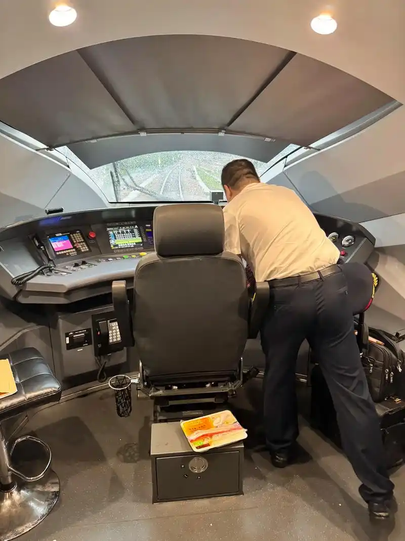 u3243602449744174407fm253fmtautoapp138fJPEG